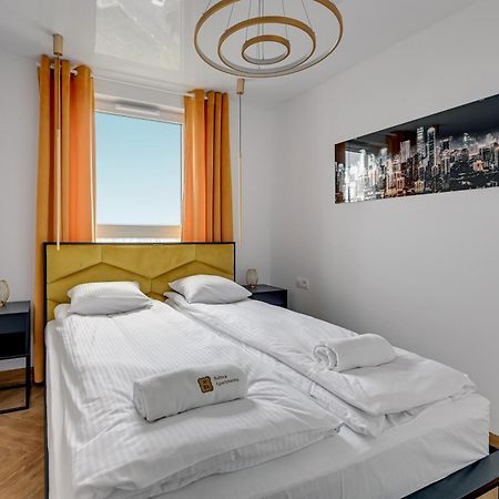 Luxury Voyager - Sea View Apartment Gdansk Luaran gambar